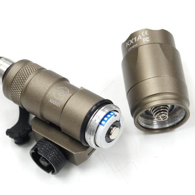SF M300 MINI SCOUT LIGHT Replica M300A LED Mini Scout Flashlight